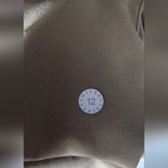 Lululemon On The Fly Crop 23" Pant - Picture 8 of 12